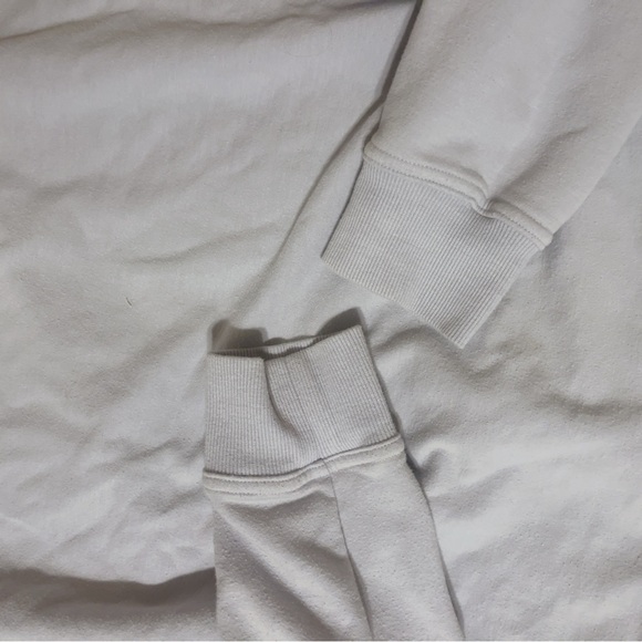 Columbia Lavender Crewneck Sweatshirt - Picture 3 of 4